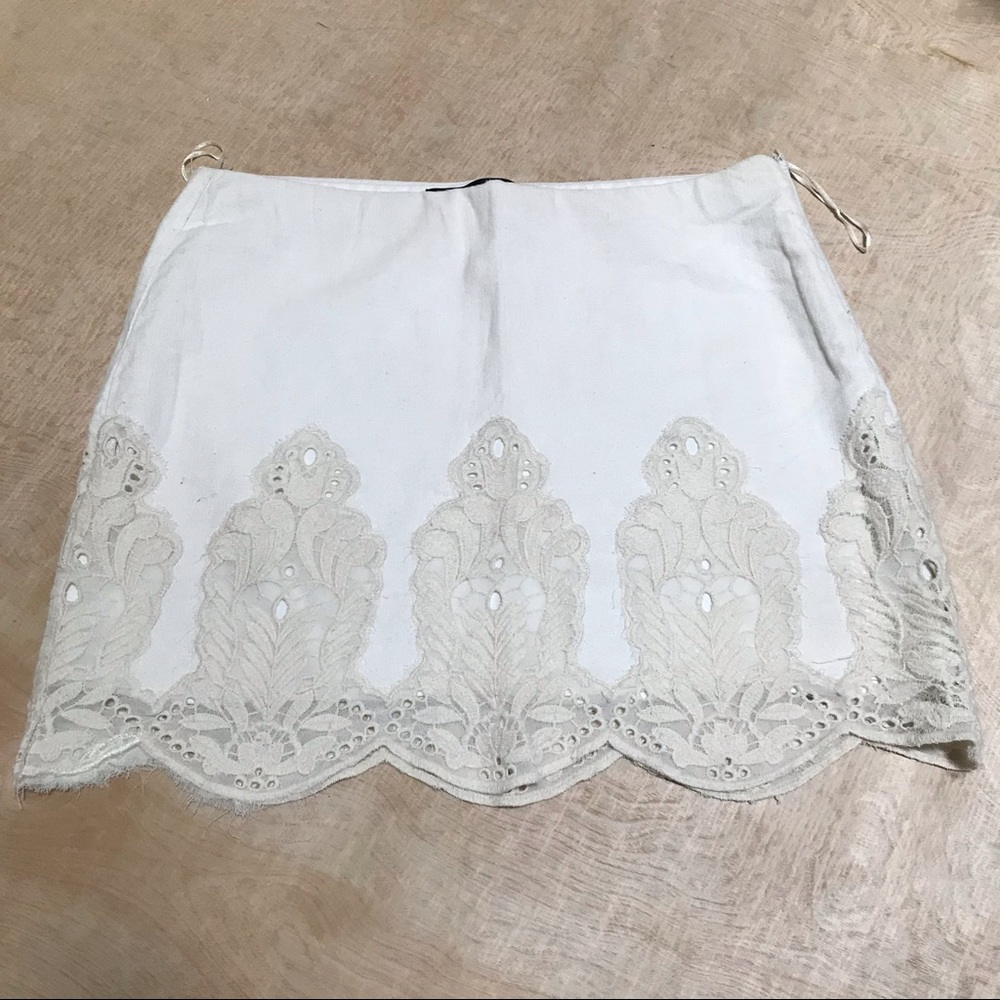 Zara Ivory Crochet Embroidered Skirt Boho Festival Style Size L - Picture 1 of 9